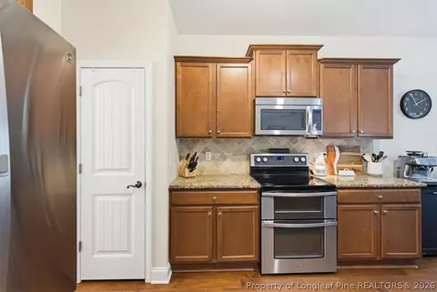 Kitchen - 135 Valley Stream Rd, Spring Lake, NC 28390 photo 5 of 5