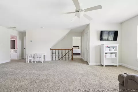 Entry Way - 135 Valley Stream Rd, Spring Lake, NC 28390 photo 7 of 8