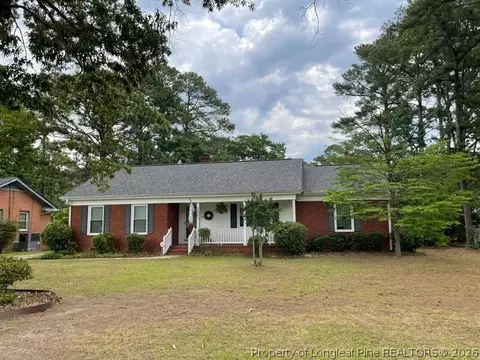 307 Whitney Dr, Fayetteville, NC 28314