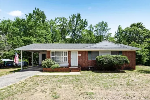 202 Onie Ct, Fayetteville, NC 28314