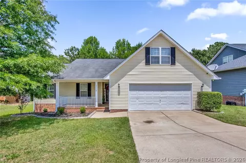7716 Redwood Ave, Fayetteville, NC 28314