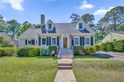 308 Valley Rd, Fayetteville, NC 28305
