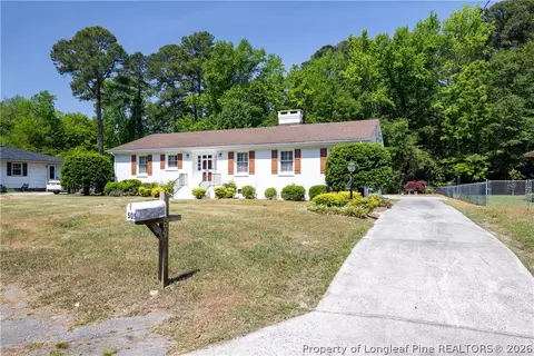 505 Lafayette St, Clinton, NC 28328