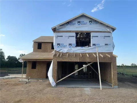 94 Coachman Ln, Autryville, NC 28318