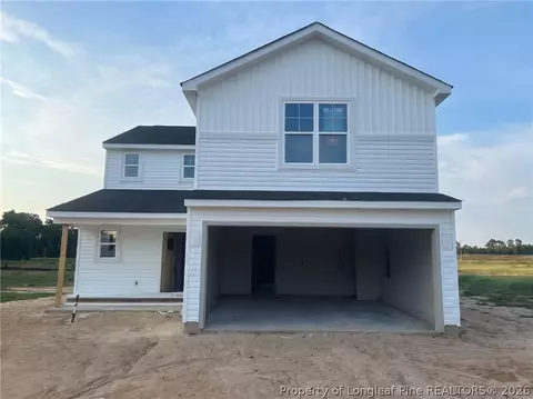 94 Coachman Ln, Autryville, NC 28318