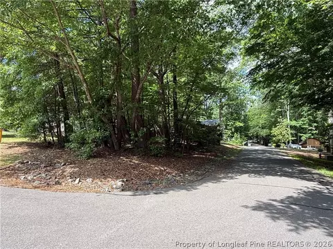 452 Harbor Trce N, Sanford, NC 27332