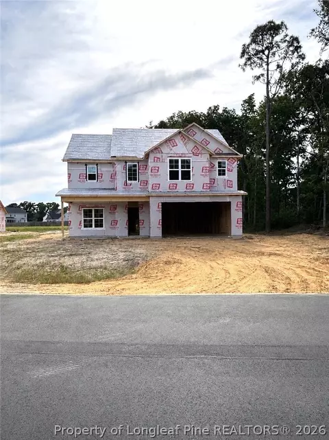 4736 Slew Dr, Hope Mills, NC 28348