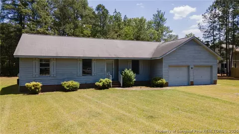 743 Warbler Pl, Vass, NC 28394