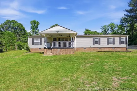 1200 Ringwood Rd, Eastover, NC 28312