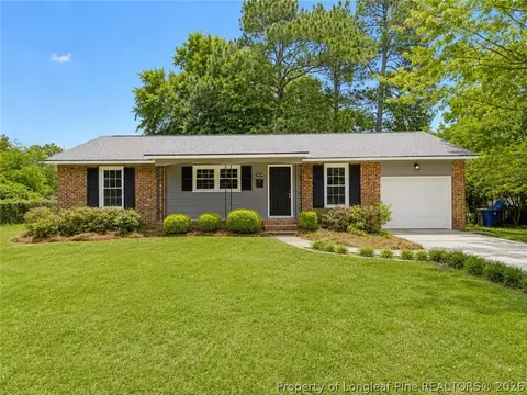 5056 Hampshire Dr, Fayetteville, NC 28311