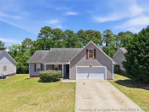 2249 Stornoway Ct, Fayetteville, NC 28306