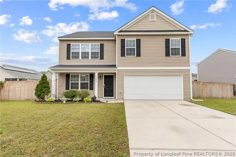 199 Botanical Ct, Bunnlevel, NC 28323