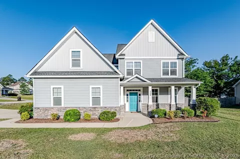 134 Cherry Hill Dr, Lillington, NC 27546