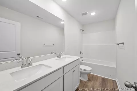 Bath - 552 Open Range Rd, Spring Lake, NC 28390 photo 2 of 4