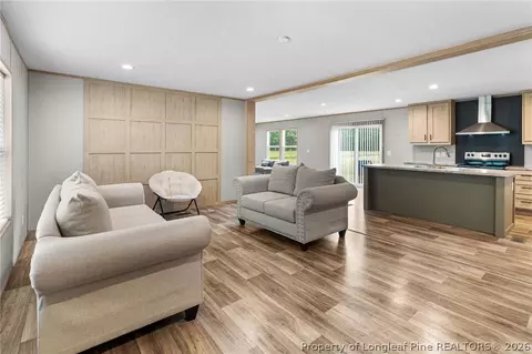 8085 Nc 210 Hwy S, Autryville, NC 28318