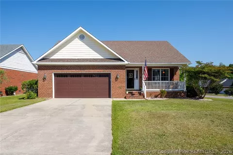 504 Foxdenton Pl, Fayetteville, NC 28303