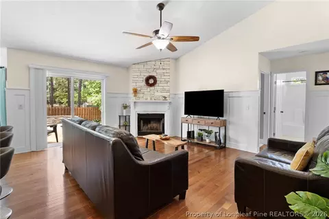 Living - 1500 Longleaf Dr E, Pinehurst, NC 28374 photo 1 of 1