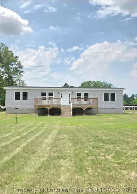 190 Deaton Rd, Raeford, NC 28376