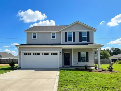 537 Open Range Rd, Spring Lake, NC 28551