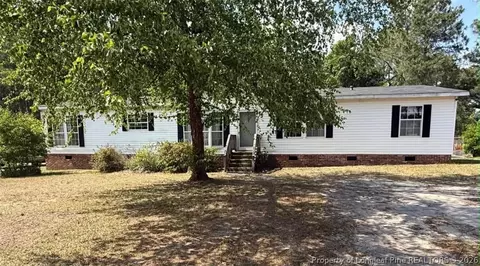 6322 Aladdin Dr, Hope Mills, NC 28348