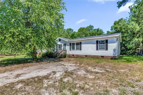 6322 Aladdin Dr, Hope Mills, NC 28348