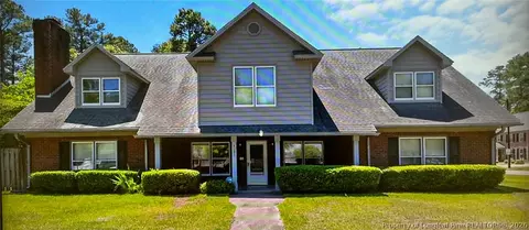 4197 Ferncreek Dr, Fayetteville, NC 28314