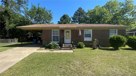 304 Bighorn Dr, Fayetteville, NC 28303