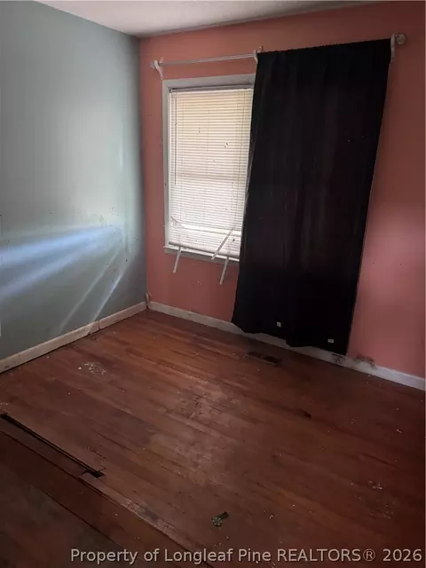 Bedroom - 9501 Us 421 Hwy S, Erwin, NC 28339 photo 1 of 2