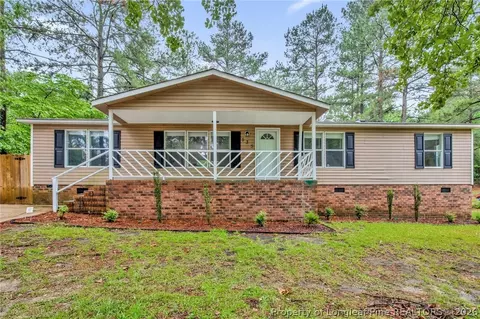 535 Mcdougald Dr, Raeford, NC 28376