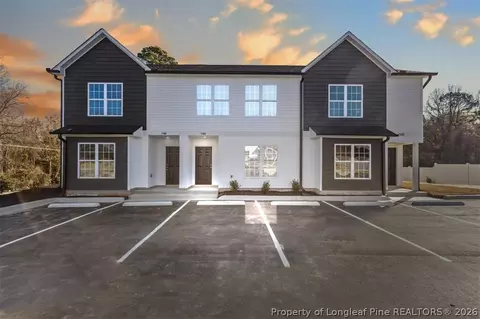 134 Chapel Hill Rd, Spring Lake, NC 28390