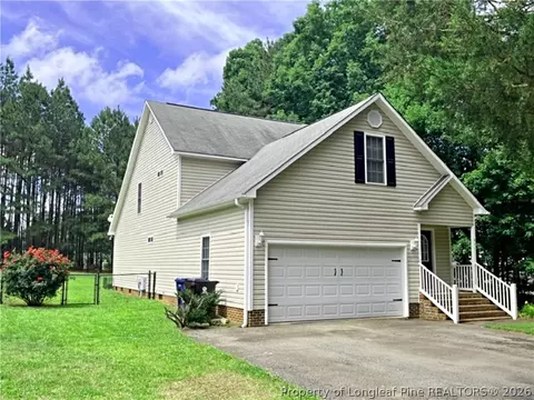 511 N Franklin Dr, Sanford, NC 27330