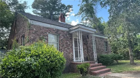 1203 Hillsboro St, Fayetteville, NC 28301