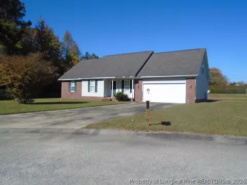 240 Appalachian Dr, Raeford, NC 28376