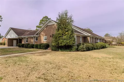 3580 Rosewood Dr, Lumberton, NC 28358