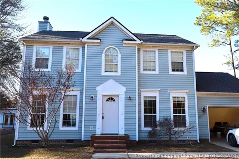 534 Stacy Weaver Dr, Fayetteville, NC 28311