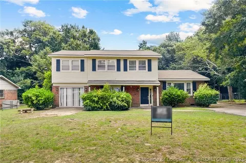 1857 Ashton Rd, Fayetteville, NC 28304