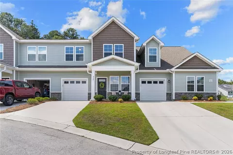 966 Kensington Park Rd, Fayetteville, NC 28311