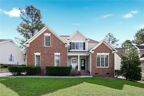 55 Blue Pine Dr, Spring Lake, NC 28390