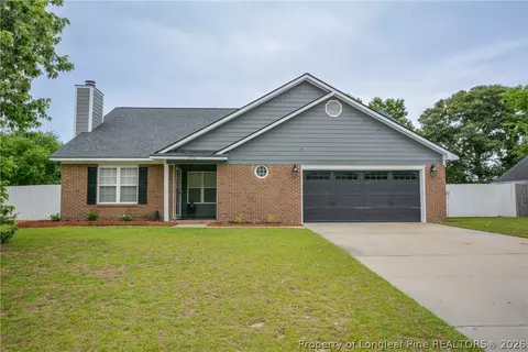 242 Heartwood Dr, Raeford, NC 28376