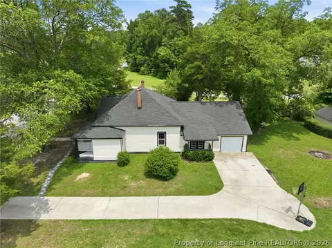 908 Middle Rd, Fayetteville, NC 28312