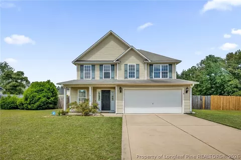 225 Valley Oak Dr, Bunnlevel, NC 28323