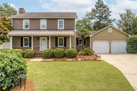 2119 Hollyridge Pl, Fayetteville, NC 28304