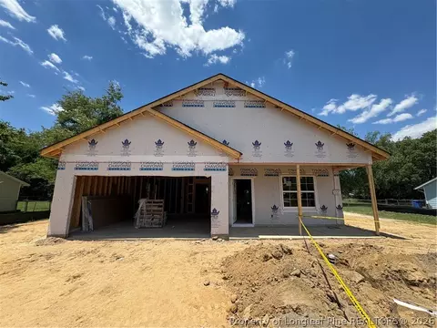 6456 Rannock Dr, Fayetteville, NC 28304
