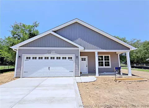 6456 Rannock Dr, Fayetteville, NC 28304