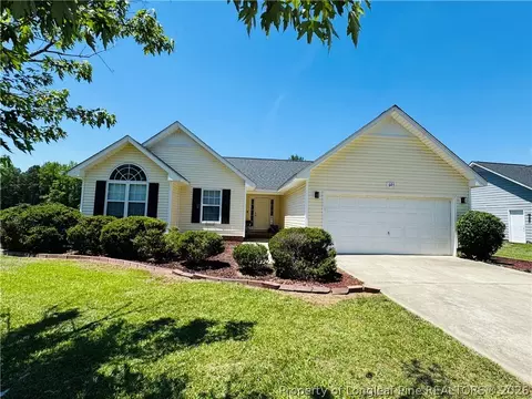687 Overhills Rd, Linden, NC 28356