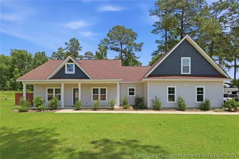 277 B And B Loop Rd, Raeford, NC 28376