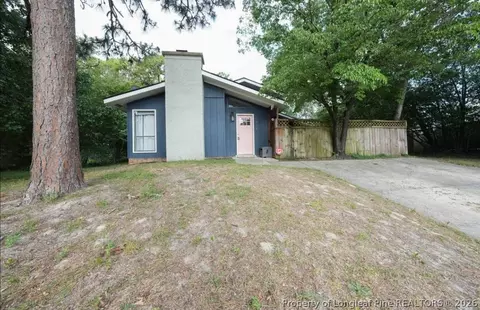 6711 Wake Forest Rd, Fayetteville, NC 28311
