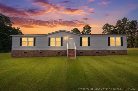 130 Harley Ln, Spring Lake, NC 28390