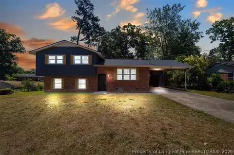 6527 Saint Louis St, Fayetteville, NC 28314