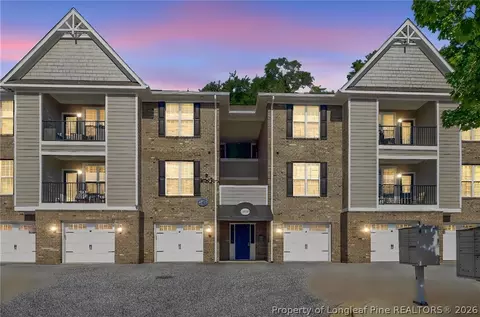 208 Fountainhead Ln #108, Fayetteville, NC 28301
